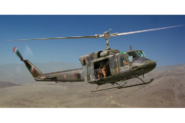 Helicopter scale model kits