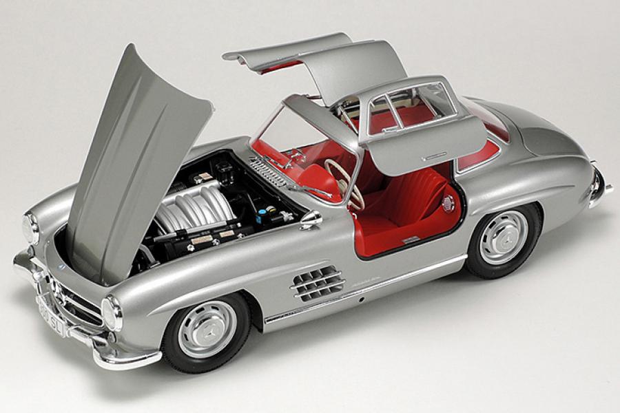 Car scale model kits