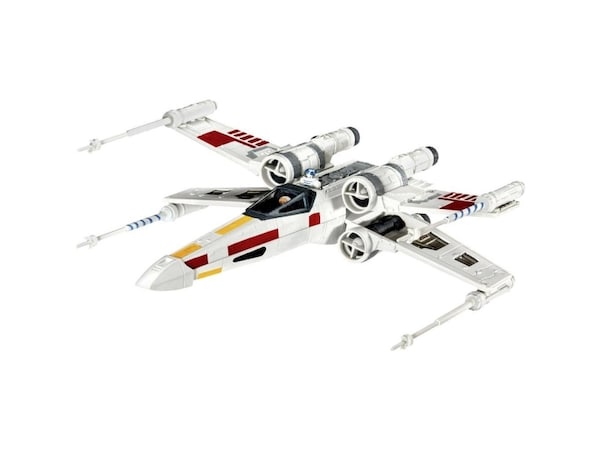 Space and scifi scale model kits