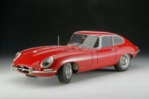 Revell 1/8 Jaguar E-Type