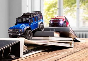 TRX-4M 1/18 Land Rover Defender Crawler RTR TRX97054-1