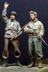 1:35 WW2 US Infantry Set (2 Figures)