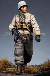 1:35 WSS Grenadier NCO