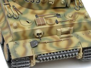 Tamiya 1/48 German Heavy Tank Tiger I Early Production pienoismalli