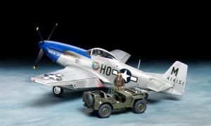 Tamiya 1/48 North American P-51D Mustang & 1/4-ton 4x4 pienoismalli