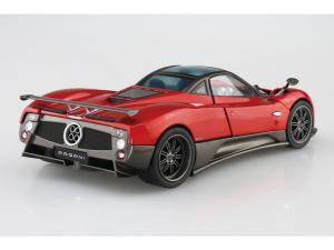 1/24 Pagani Zonda F 2005