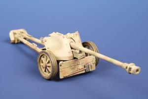 1/72 7,5 cm PaK 40 German Anti-tank Gun (mahdollisuus maalata Suomi väreihin)