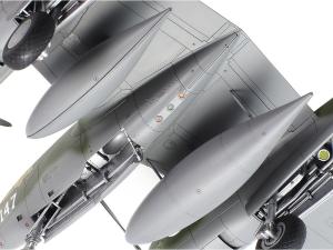 Tamiya 1/48 LOCKHEED  P-38F/G LIGHTNING pienoismalli