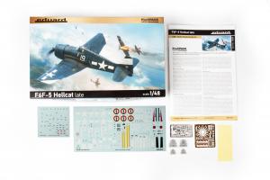 1/48 F6F-5 Hellcat late, Weekend edition