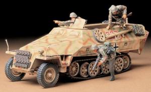 Tamiya 1/35 Sd.Kfz. 251/1 Ausf.D pienoismalli