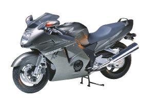 1/12 Honda CBR 1100XX Super Blackbird