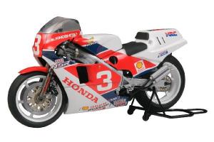 Tamiya 1/12 HONDA NSR 500 FACTORY pienoismalli