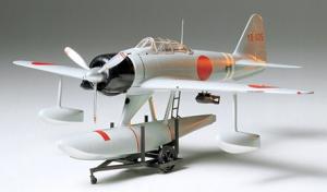 Tamiya 1/48 Nakajima A6M2-N (Rufe) pienoismalli
