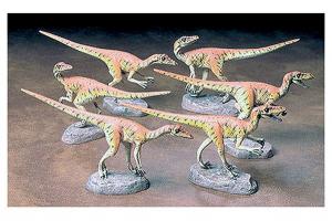 Tamiya 1/35 Velociraptors Diorama Set pienoismalli