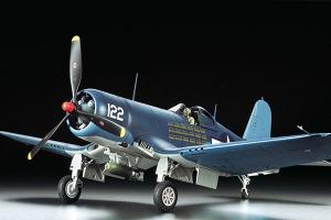 Tamiya 1/32 Vought F4U-1A Corsair pienoismalli