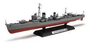 Tamiya 1/350 Japanese Navy Destroyer Kagero pienoismalli