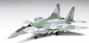 Tamiya 1/72 MIG-29 FULCRUM pienoismalli