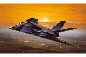 Italeri 1/72 F-117A Stealth Nighthawk