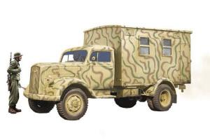 1:35 OPEL BLITZ RADIO TRUCK