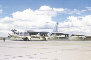 Italeri 1/72 B-52G STRATOFORTRESS EARLY