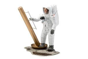 Revell 1:8 Apollo 11 Astronaut on the Moon