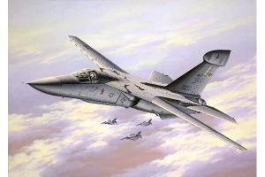 Revell 1:72 EF-111A RAVEN