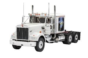 1:25 Kenworth W-900