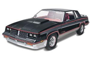Revell 1:25 1983 Hurst Oldsmobile