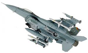 Tamiya 1/72 F-16CJ w/FULL EQUIPMENT pienoismalli