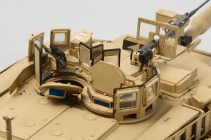 Tamiya 1/35 US M1A2 SEP Abrams TUSK II pienoismalli