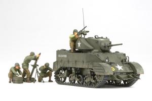 1/35 U.S. M5A1 with 4 figures