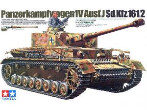 Tamiya 1/35 Panzer IV Ausf.J pienoismalli