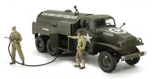 Tamiya 1/48 US 2,5 Ton 6x6 Airfield Fuel Truck pienoismalli