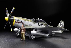 Tamiya 1/32 North American P-51D Mustang pienoismalli