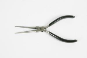Needle Nose Pliers with Cutter