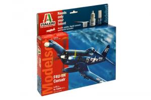Italeri 1/72 F4U-5N Corsair (Modelset)