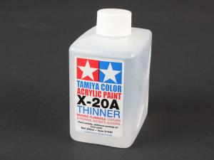 Tamiya Thinner X-20A (250 ml) ohennin