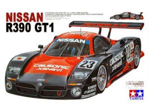Tamiya 1/24 Nissan R390 GT1 pienoismalli