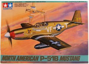 Tamiya 1/48 North American P-51B Mustang pienoismalli