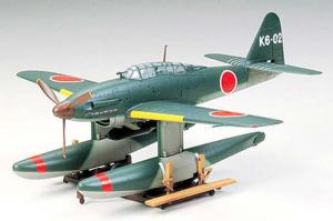 Tamiya 1/48 Aichi M6A1 Seiran pienoismalli