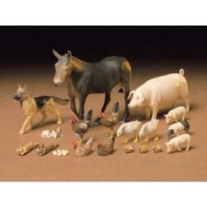 1/35  Livestock Set