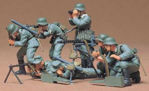 Tamiya 1/35 German Machine Gun Troops figuuri