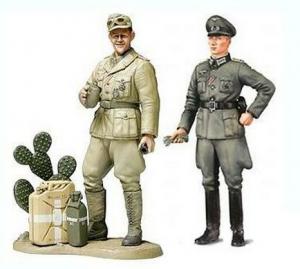 Tamiya 1/35 Wehrmacht Officer & DAK Crewman figuuri