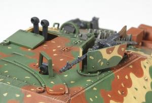 Tamiya 1/35 Hetzer Mid production pienoismalli