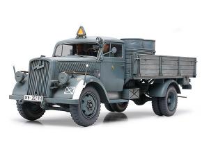 Tamiya 1/48 German 3t 4x2 Cargo Truck pienoismalli