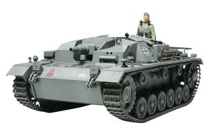 Tamiya 1/35 Sturmgeschütz III Ausf.B pienoismalli