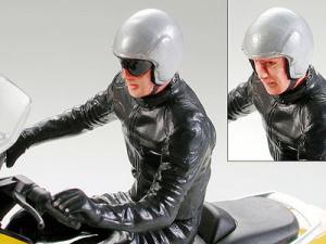 Tamiya 1/24 TMAX W/RIDER FIGURE pienoismalli