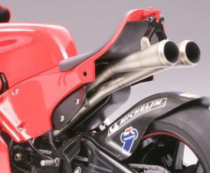 Tamiya 1/12 Ducati Desmosedici pienoismalli