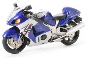 Tamiya 1/12 Suzuki GSX1300R Hayabusa pienoismalli