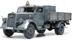 Tamiya 1/35 German 3Ton 4X2 Cargo Truck pienoismalli